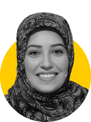 مونا ناصری